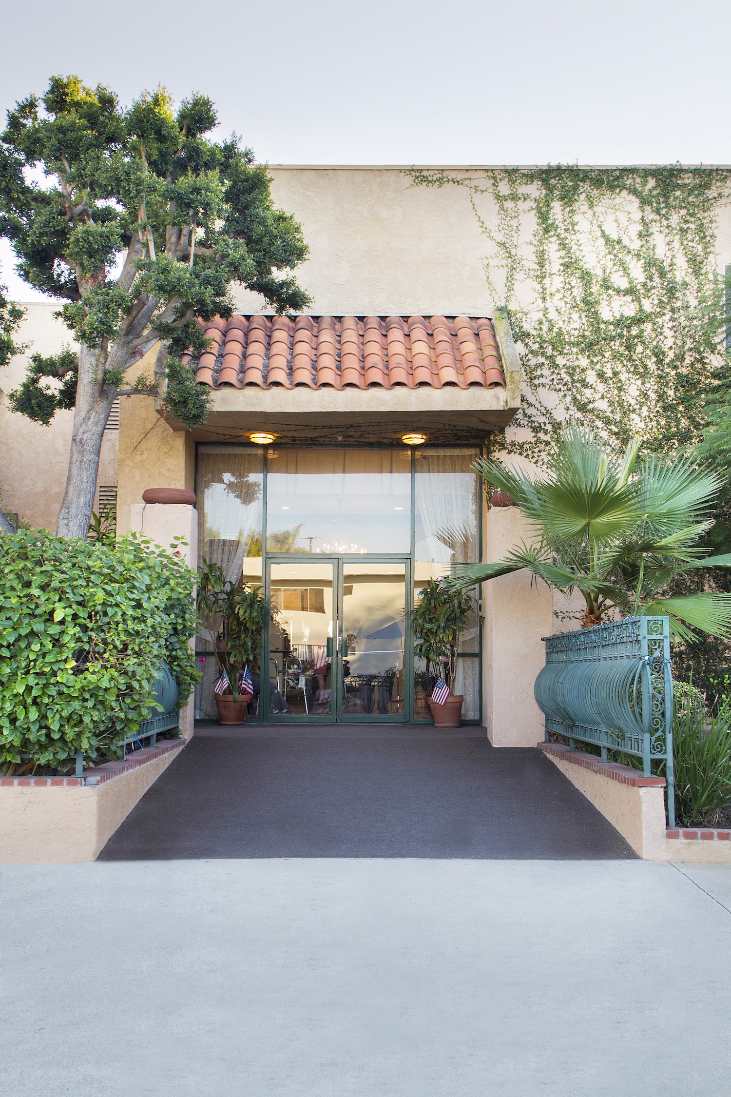 Virtual Tour Palos Verdes Villa Take a photo tour of our assisted